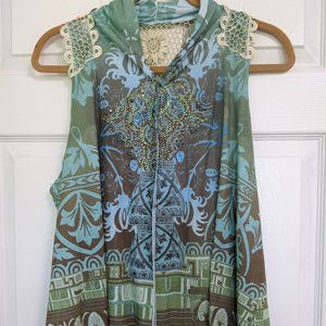 B.L.E.U. Vest Sixe XL Blue, Green, Cream